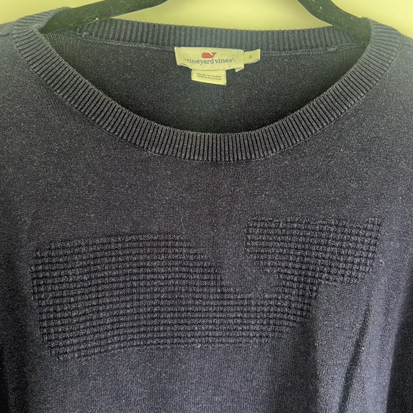 VINEYARD VINES navy blue whale sweater size small - Picture 5 of 7